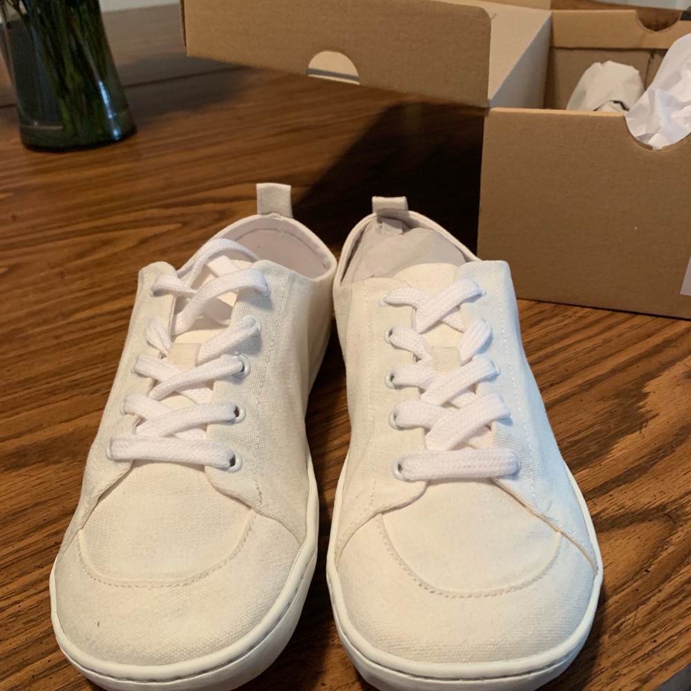 Barefoot shoes- euro size 40